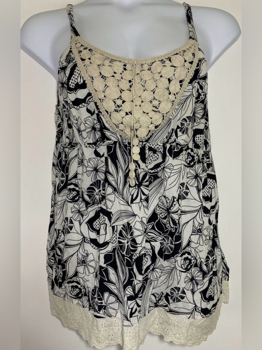 Venezia Floral Crochet Lace Trim Tank Top 28W 4X